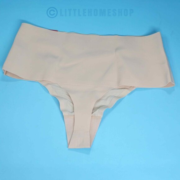 NWT!  Spanx Undie-tectable Thong in Medium, Soft Nude - Picture 3 of 8